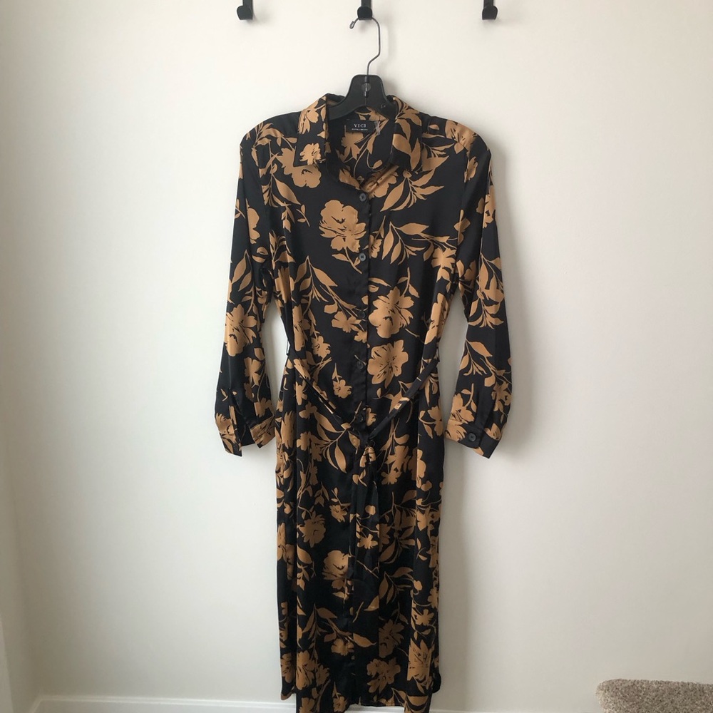 Vici Black and Gold Floral Long Sleeve Dress